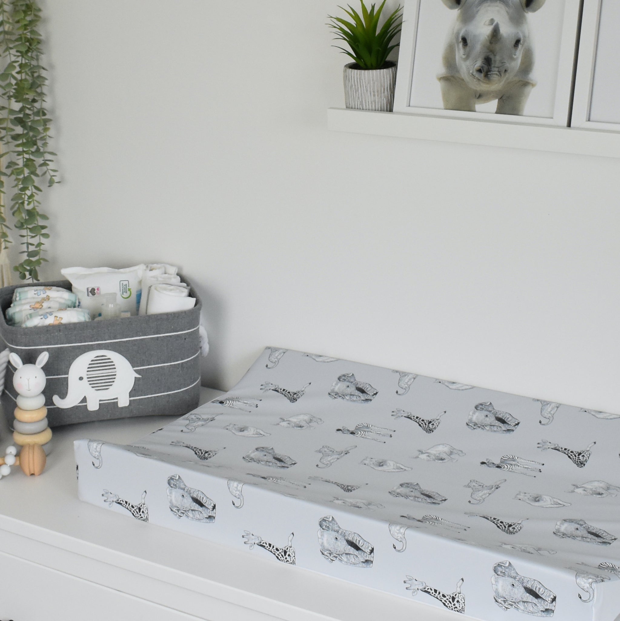 Anti-Roll Changing Mat - Safari Babies (GREY)